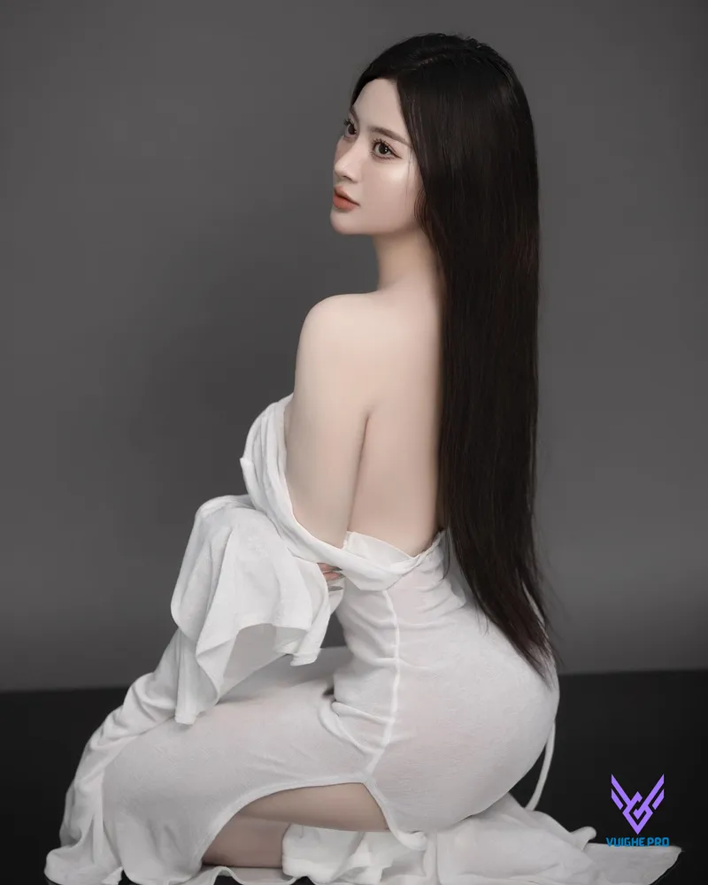 Ảnh nude Triệu Linh Trang