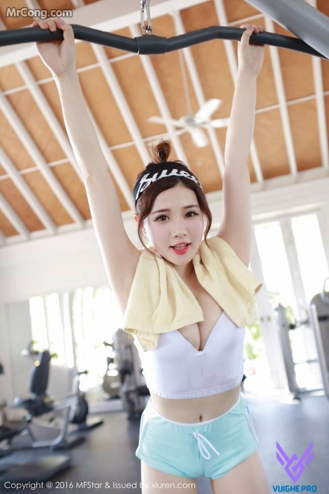 Ảnh gái xinh tập gym khoe chem chép 5