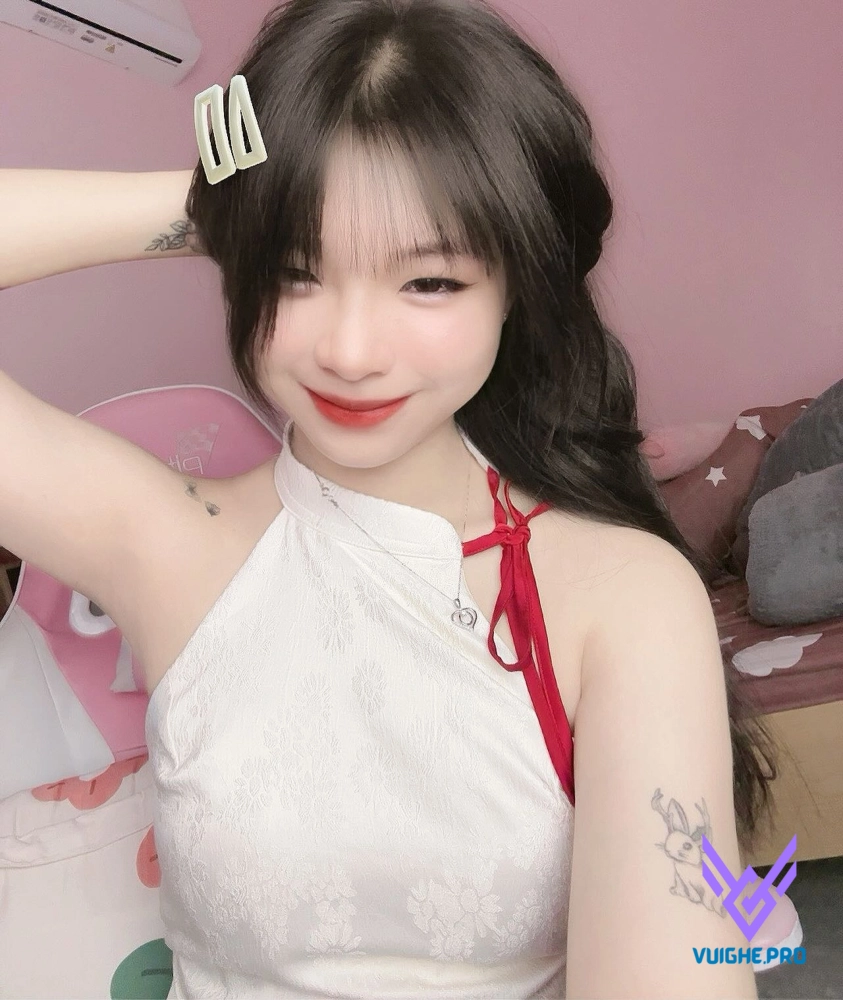 Ảnh sexy Linh Thỏ 8